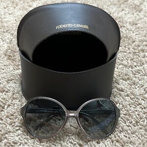 Authentic ROBERTO CAVALLI Ladies Sunglasses In And Original Case Included